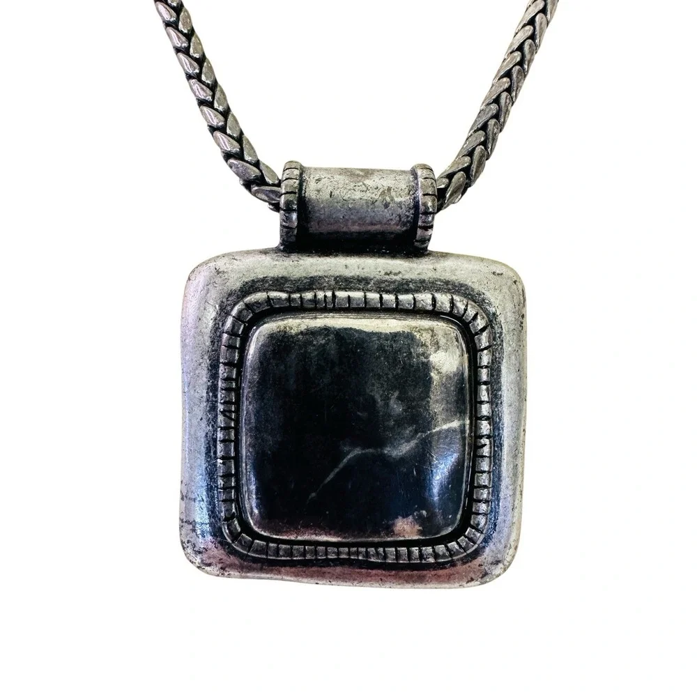 Chico's Vintage Silver Tone Rustic‎ Pendant Necklace 18